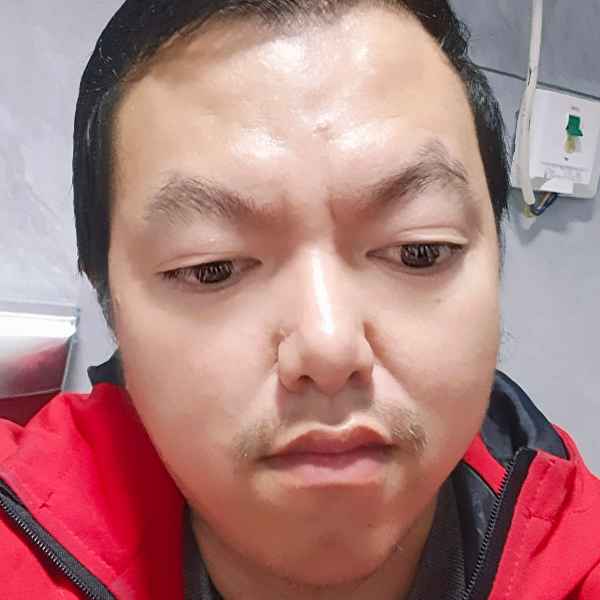 38岁岁江苏单身帅哥 - 唐山吉缘网