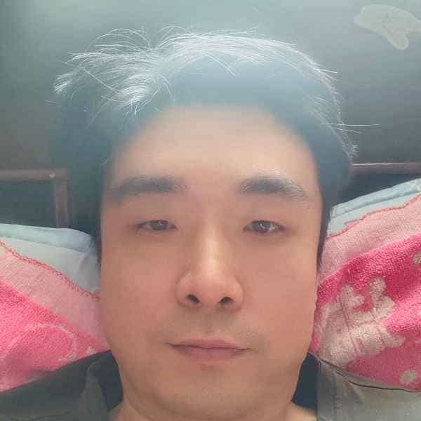 43岁岁河南单身帅哥 - 唐山吉缘网