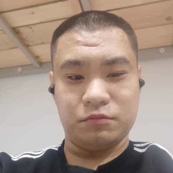 25岁岁山东单身帅哥 - 唐山吉缘网
