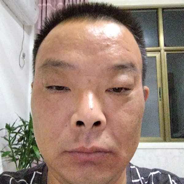48岁岁江苏单身帅哥 - 唐山吉缘网