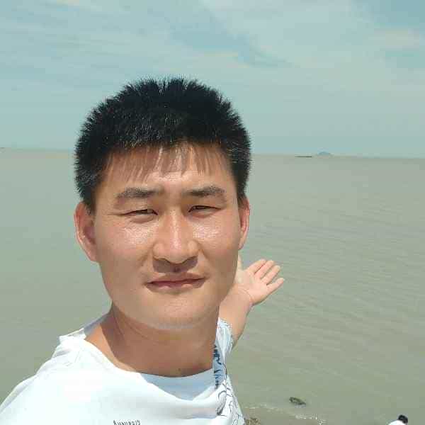 32岁岁山东单身帅哥 - 唐山吉缘网